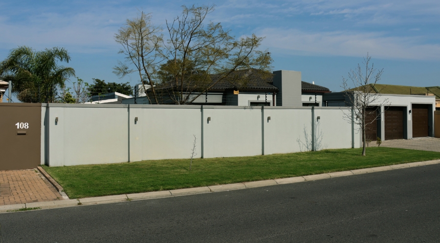 3 Bedroom Property for Sale in Turtle Creek Western Cape